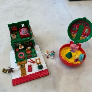 1990s Bluebird Christmas Polly Pocket Lot
